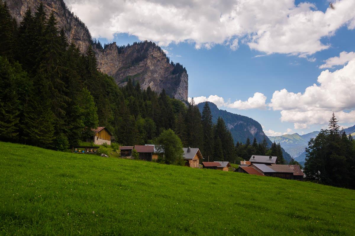 start of the cirque des fonts hike