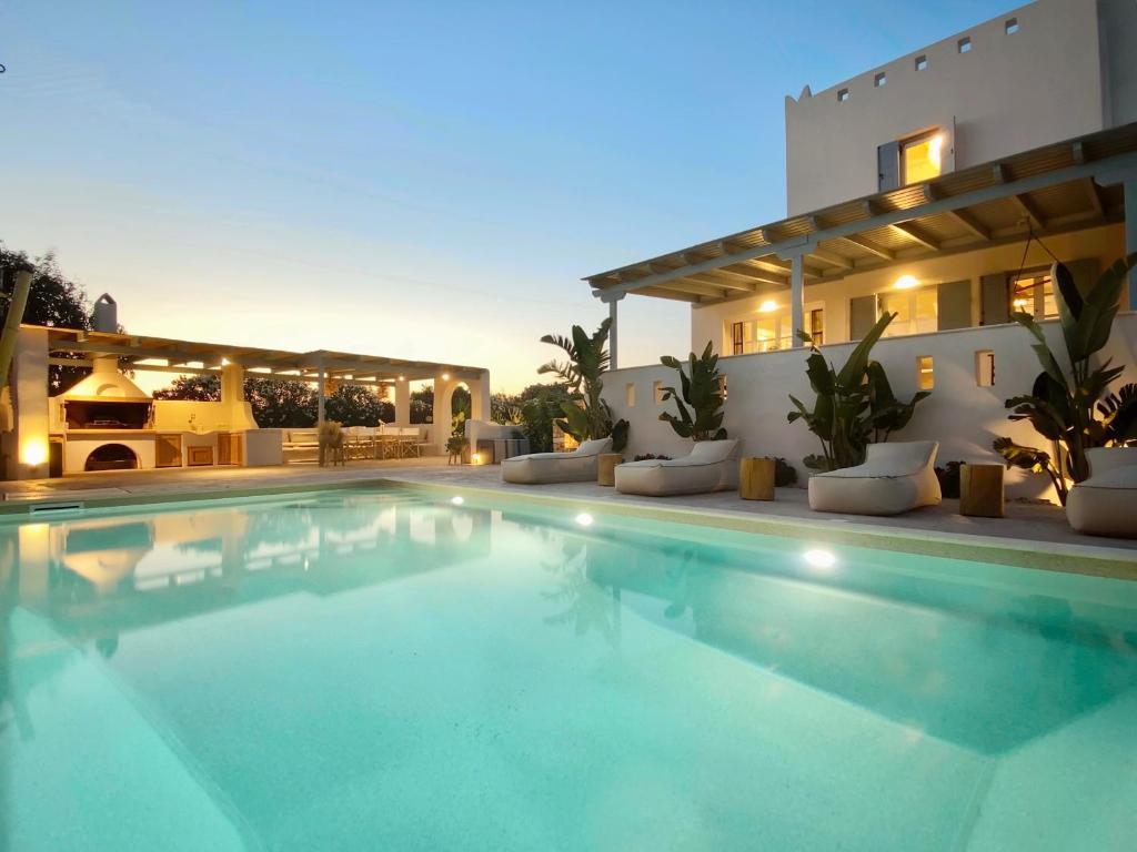 seaside naxos is in the best 5 star hotels in naxos greece
