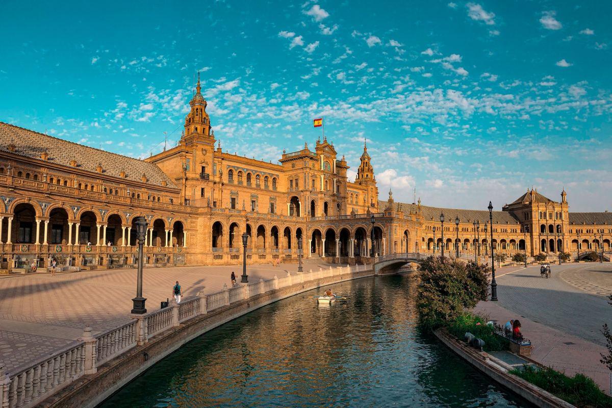 42 Most Famous Landmarks In Spain 100 Worth A Visit Kevmrc