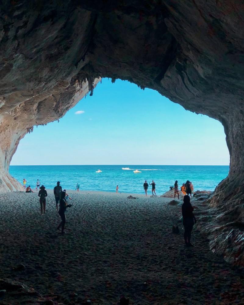 cala luna is one of the best places to scuba diving sardinia