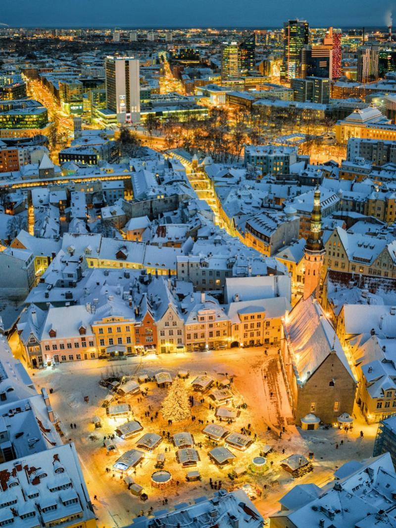 tallinn christmas market from the sky