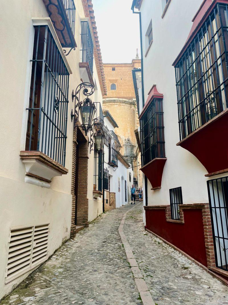 ronda paved streets