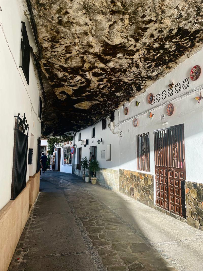 setenil de las bodegas cueva del sol