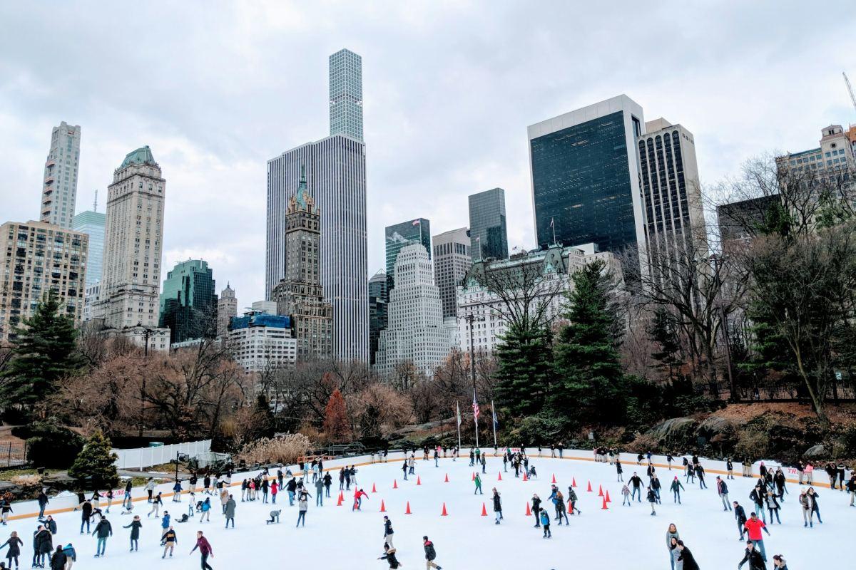 15 Magical Places to Visit in The US in December You Don’t Want to Miss!