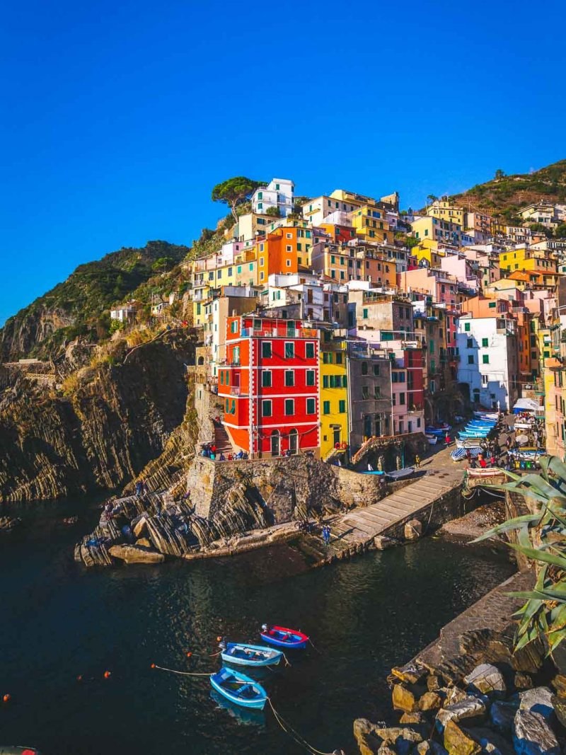 riomaggiore in cinque terre