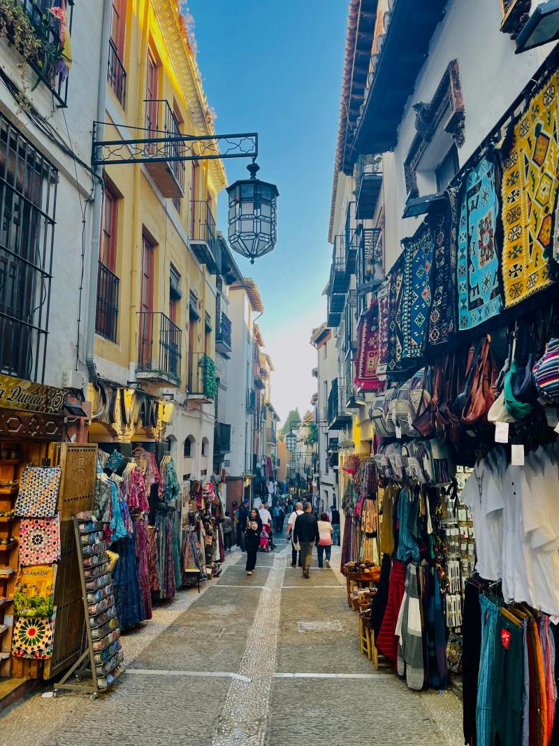 calle calderería nueva in granada