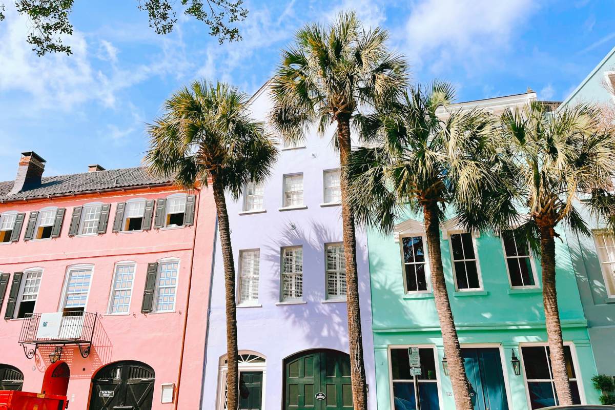 charleston is one of the warmest places to visit in march in the us