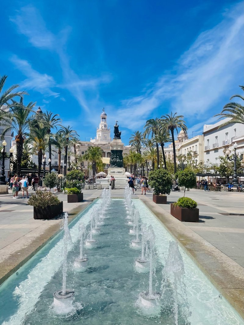 plaza de san juan de dios